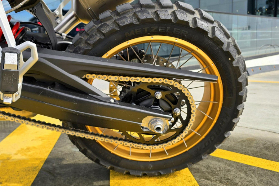 2026 BMW F 900 GS Enduro F 900