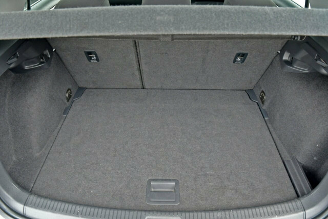 2014 Volkswagen Golf 90TSI DSG 15 of 19