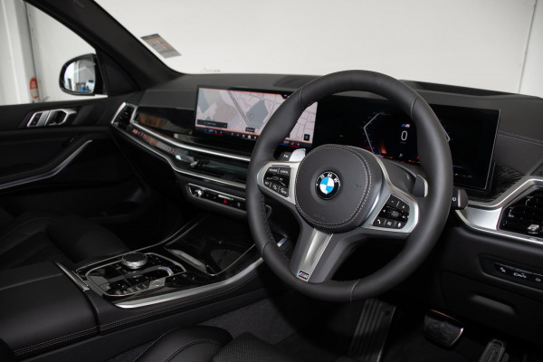 2026 BMW X5 G05 LCI xDrive30d M Sport SUV image 6