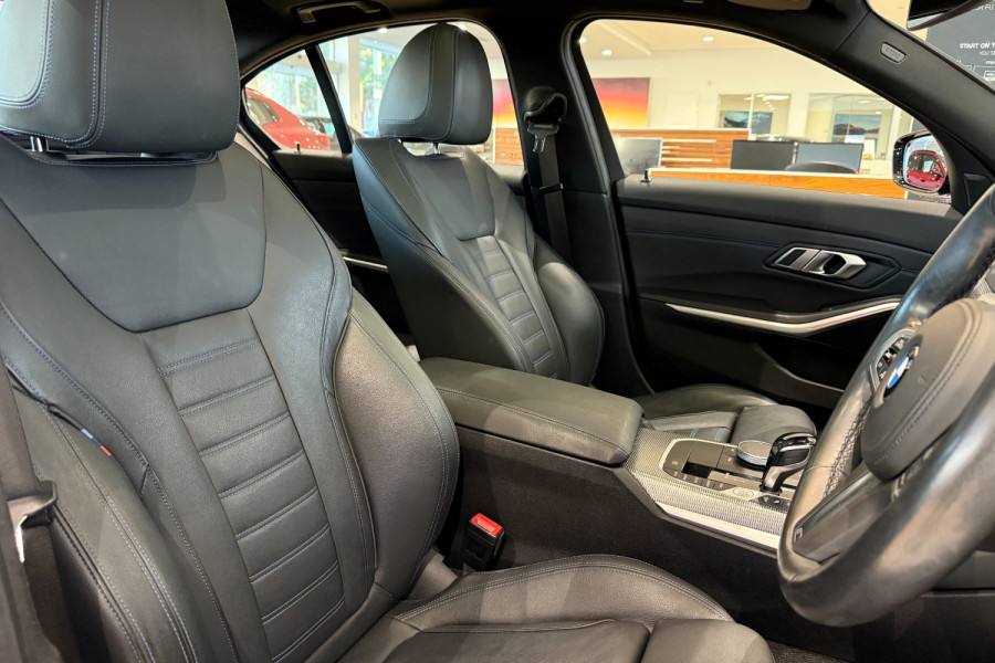 2020 BMW 3 Series G20 330i M Sport Sedan Image 26