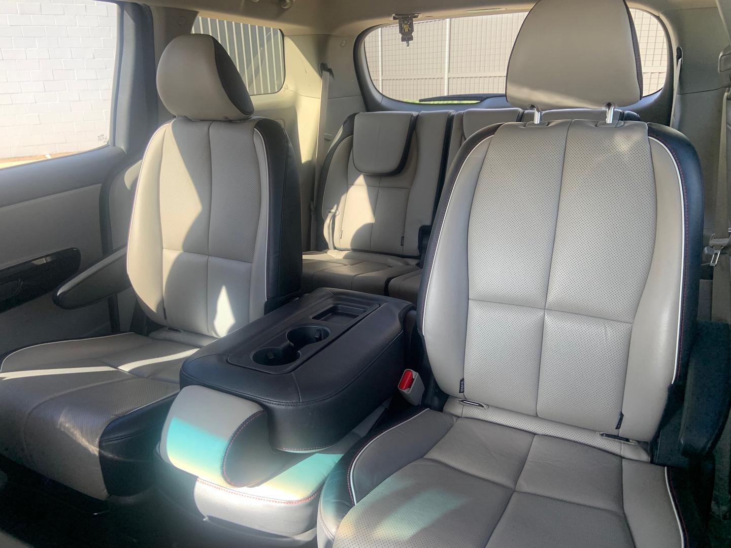 2020 Kia Carnival YP SLi Van Image 19