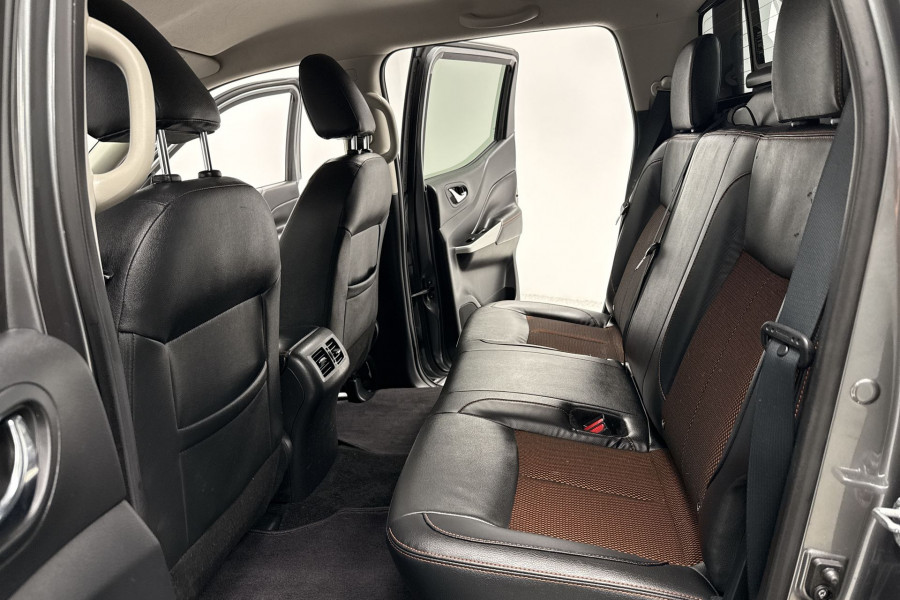 2019 MY20 Nissan Navara D23 Series 4 N-TREK Warrior Dual Cab Pickup Image 12