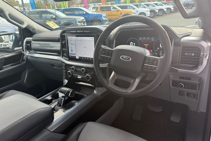 2024 MY23 Ford F-150 No Series Lariat Wagon Image 13