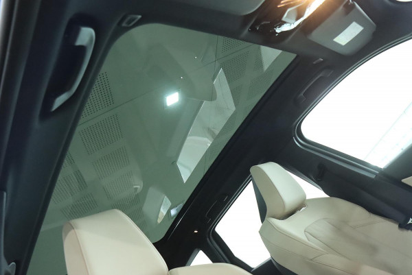 2025 BMW X3 G45 20 xDrive SUV image 13