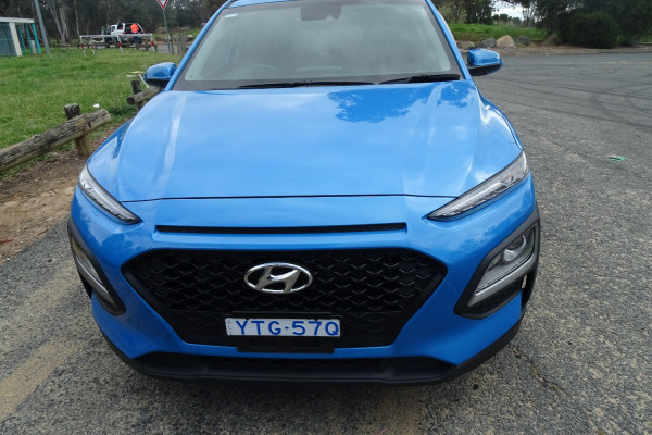 2020 Hyundai KONA OS.3 Active SUV Image 6