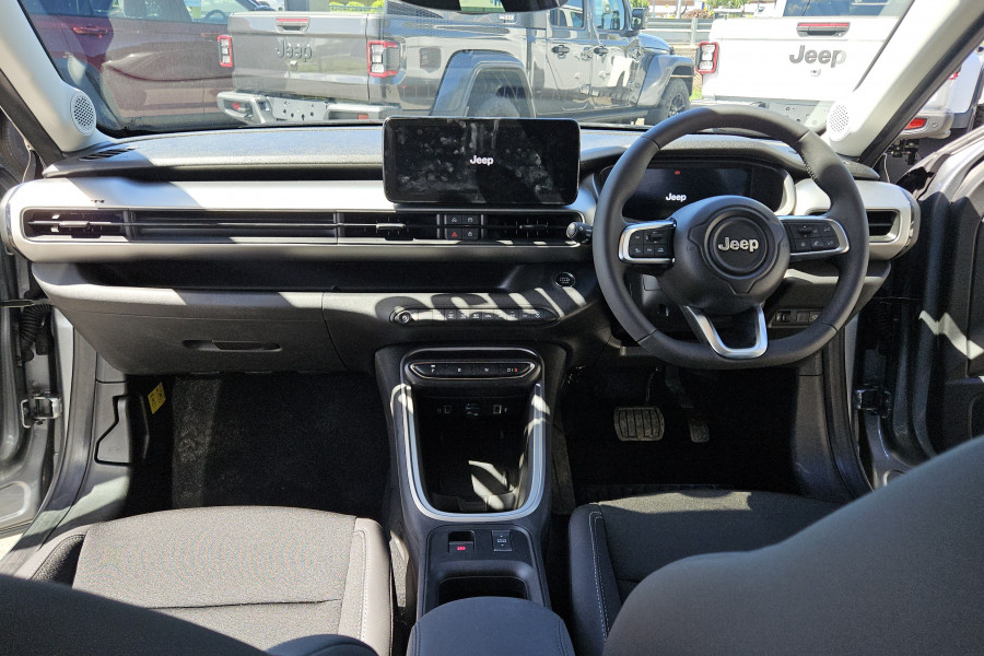 2024 Jeep Avenger JJ Limited SUV Image 17
