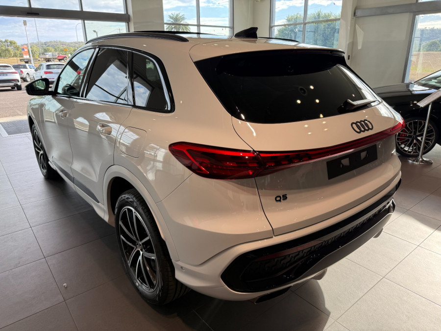 2025 Audi Q5 FY SUV Image 6