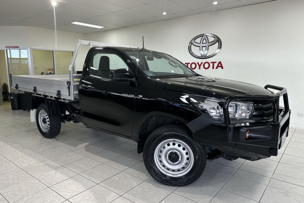 2019 Toyota HiLux 1Y47100D9 workmate Cab Chassis