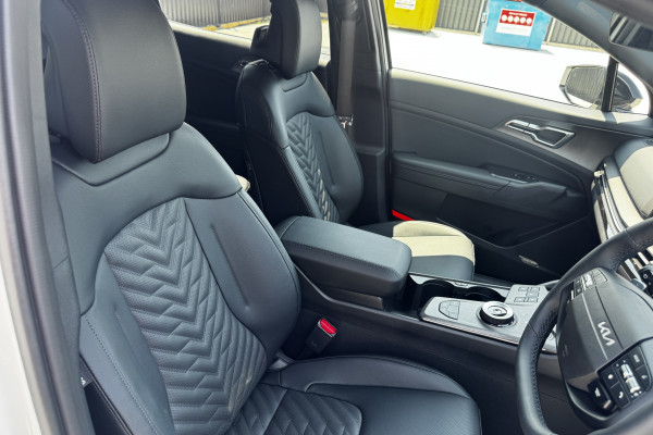 2026 Kia Sportage NQ5 PE GT-Line SUV Image 17
