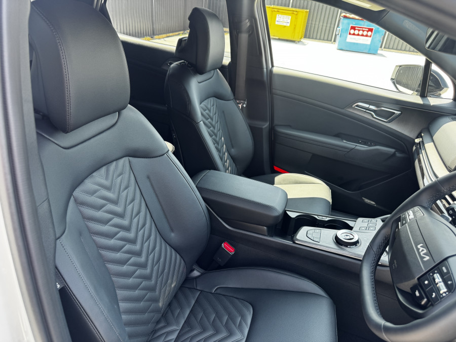 2026 Kia Sportage NQ5 PE GT-Line SUV Image 17