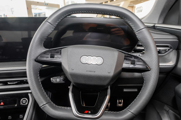 2025 MY26 Audi Q5 e-hybrid 270kW SUV
