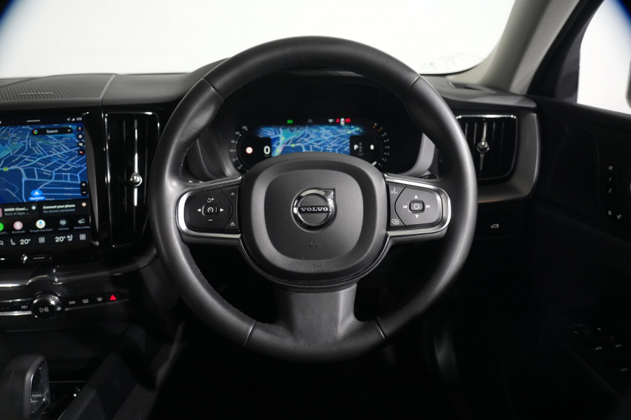 2021 Volvo XC60 UZ B5 Momentum SUV
