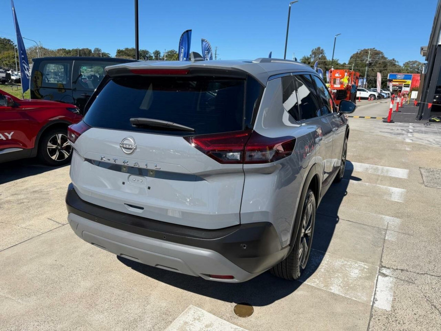 2025 Nissan X-Trail T33 ST-L SUV Image 3