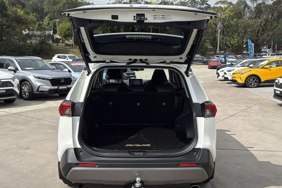 2020 Toyota RAV4 AXAH52R Cruiser SUV Image 12