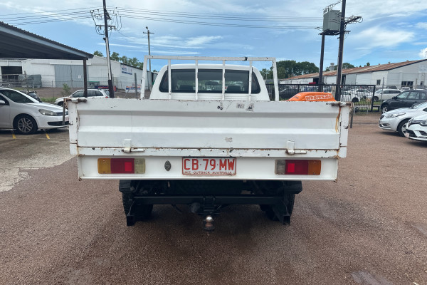 2009 Toyota HiLux KUN26R Turbo SR Cab Chassis Image 5