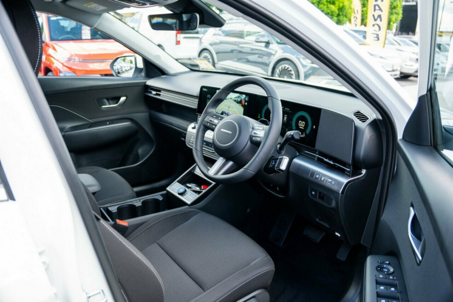 2025 Hyundai KONA SX2.V2 Hybrid SUV Image 15