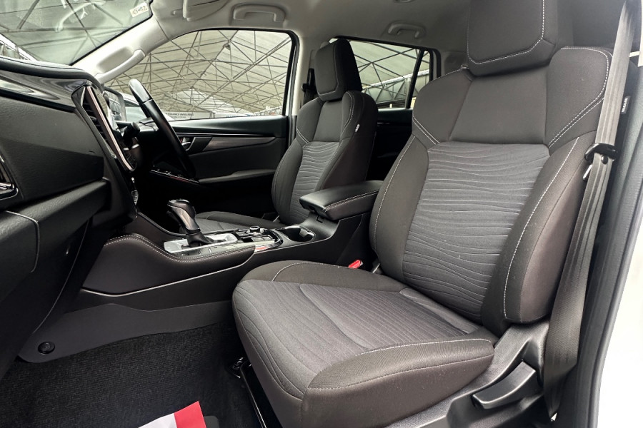 2021 Isuzu MU-X RJ LS-U SUV Image 10