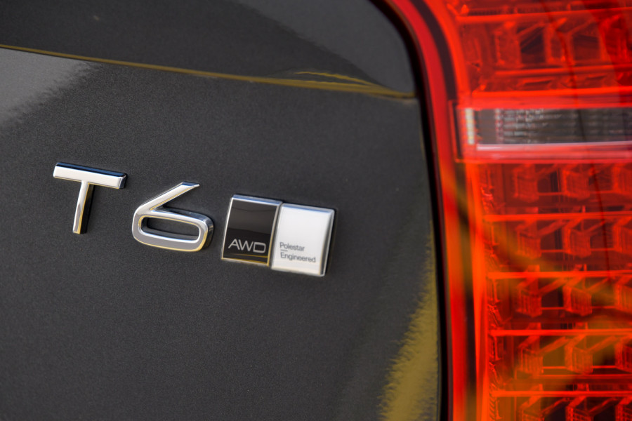 2021 Volvo XC90 L Series T6 R-Design SUV