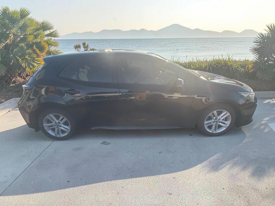 2018 Toyota Corolla ZWE211R Ascent Sport Hybrid Hatch Image 2