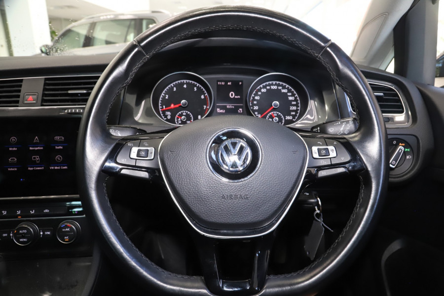 2018 Volkswagen Golf Hatch Image 10