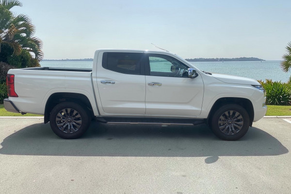2025 Mitsubishi Triton MV GLS Ute Image 7