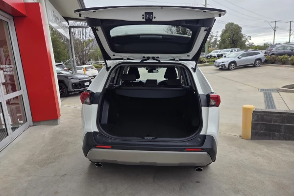 2021 Toyota RAV4 AXAH52R GXL SUV Image 8