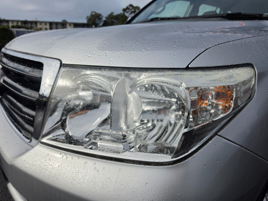 2011 MY10 Toyota LandCruiser VDJ200R GXL SUV Image 13