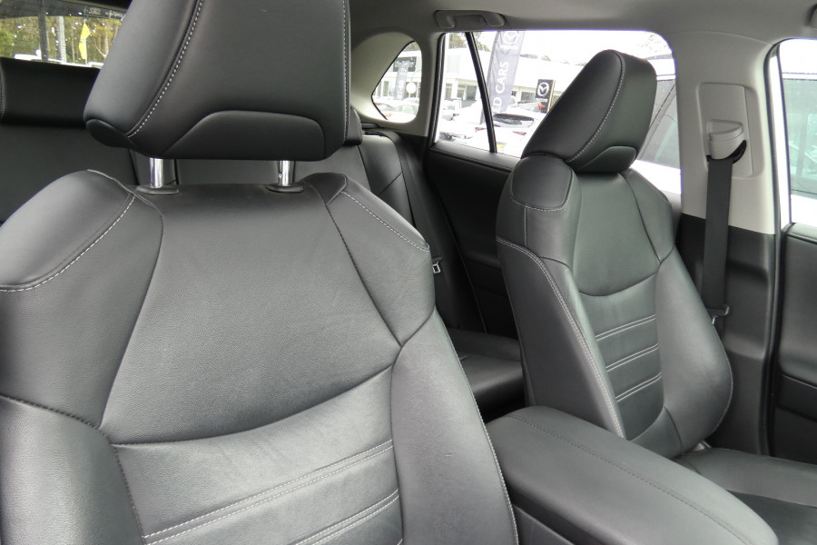 2019 Toyota RAV4 AXAH52R CRUISER 2WD HYBRID SUV Image 21