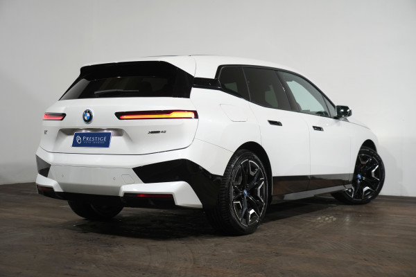 2024 BMW iX xDrive40 Sport SUV Image 7