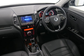2019 MY18 SsangYong Tivoli XLV X100 Ultimate Suv Image 5