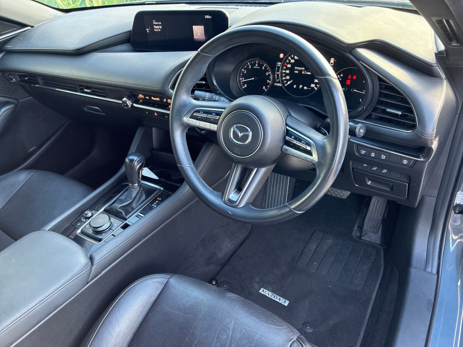 2019 Mazda 3 BP Series G20 Touring Hatch Image 17