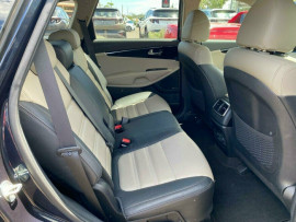 2018 MY19 Kia Sorento UM Sport SUV image 16