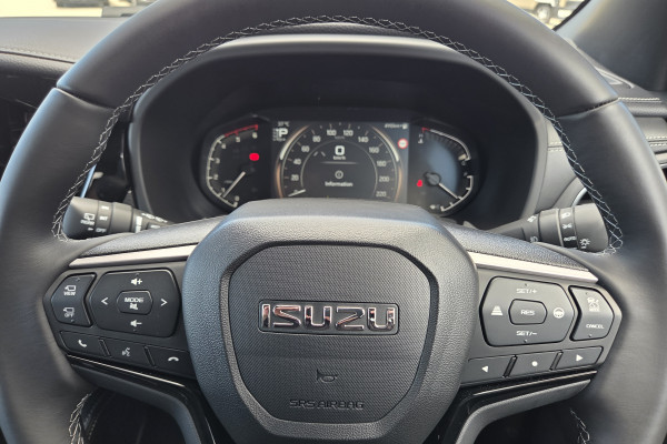 2025 MY25.5 Isuzu MU-X RJ LS-T SUV Image 13