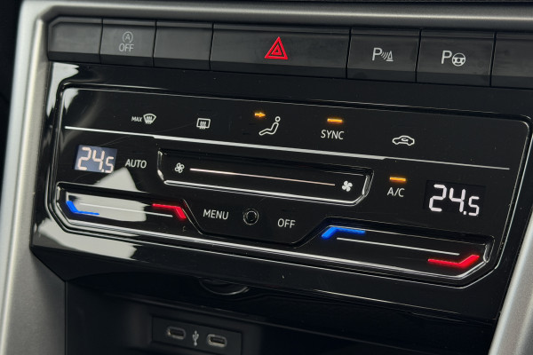 2023 Volkswagen T-Roc D11 CityLife SUV Image 28