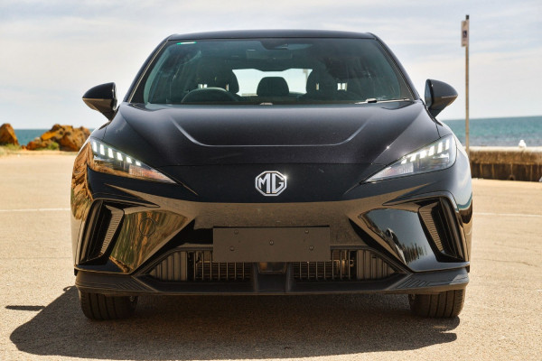 2025 MY24 MG MG4 MEH32 Excite 51 Hatch