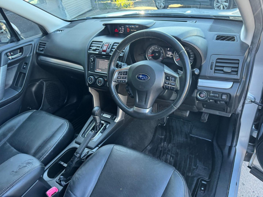 2013 Subaru Forester S4 2.5i-S SUV Image 13