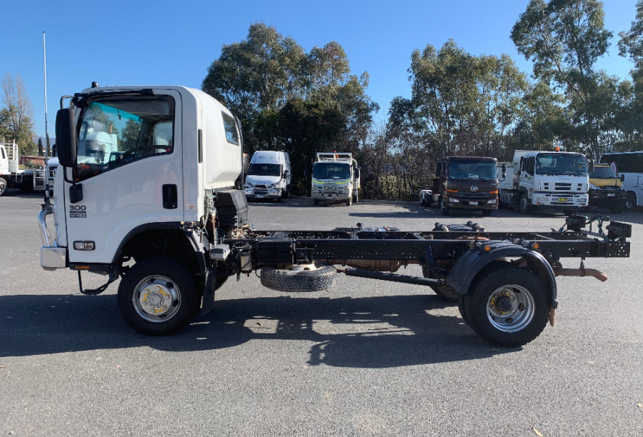 2014 [SOLD] for sale - Blacklocks Trucks Centre