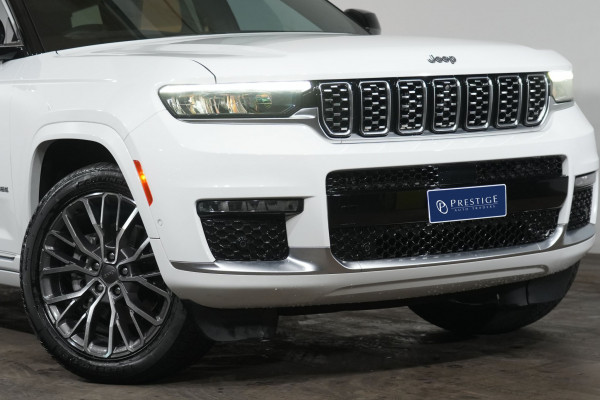 2024 Jeep Grand Cherokee Summit Reserve SUV Image 2