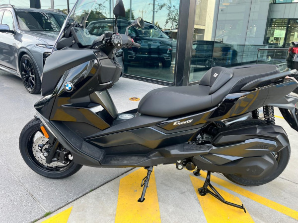 2026 BMW C 400 GT ion C 400 image 11