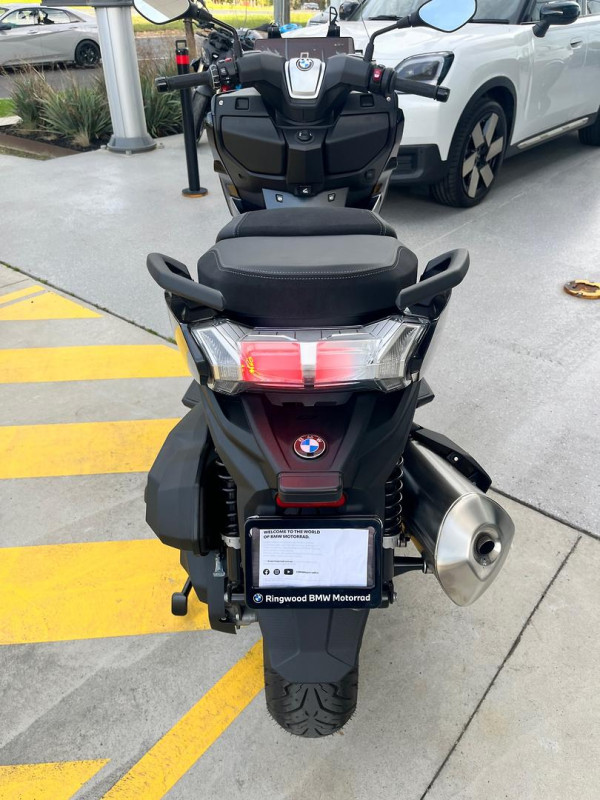 2026 BMW C 400 GT ion C 400 image 18