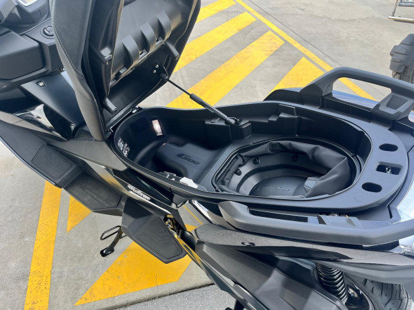 2026 BMW C 400 GT ion C 400 image 20