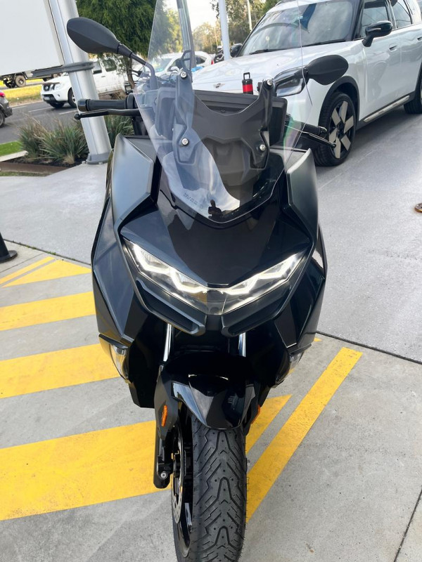 2026 BMW C 400 GT ion C 400 image 7