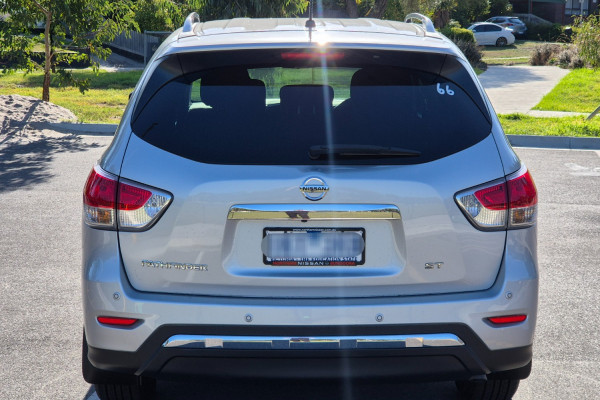 2016 MY15 Nissan Pathfinder R52 ST SUV