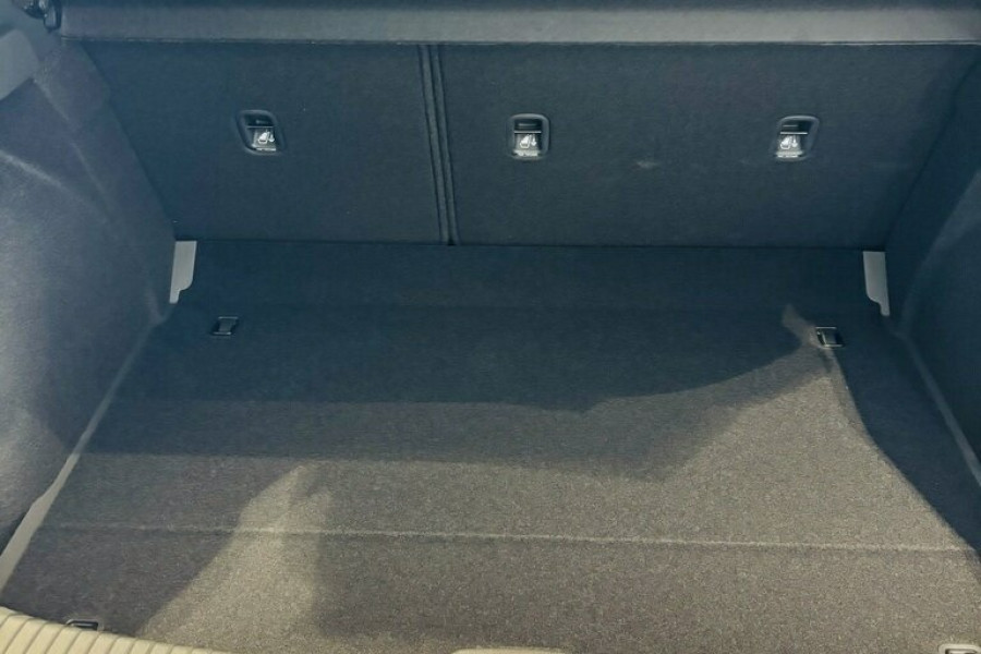 2024 MY25 Hyundai i30 PDe.V6  N Line Premium Hatch Image 18