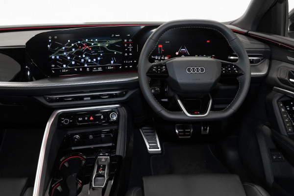 2026 Audi Q5 e-hybrid 270kW SUV image 7