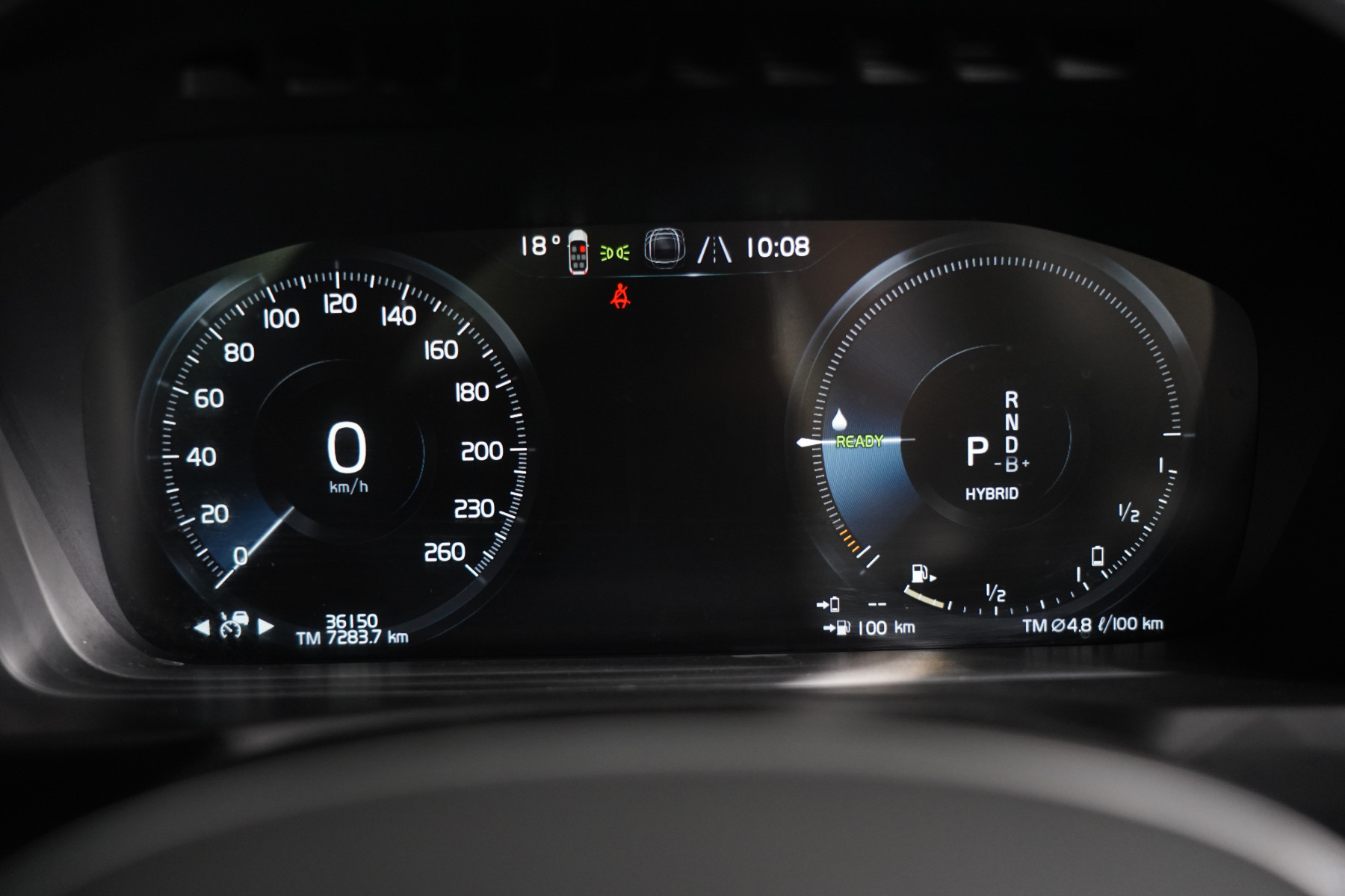 2022 Volvo XC90 Recharge Ultimate T8 Phev SUV Image 16