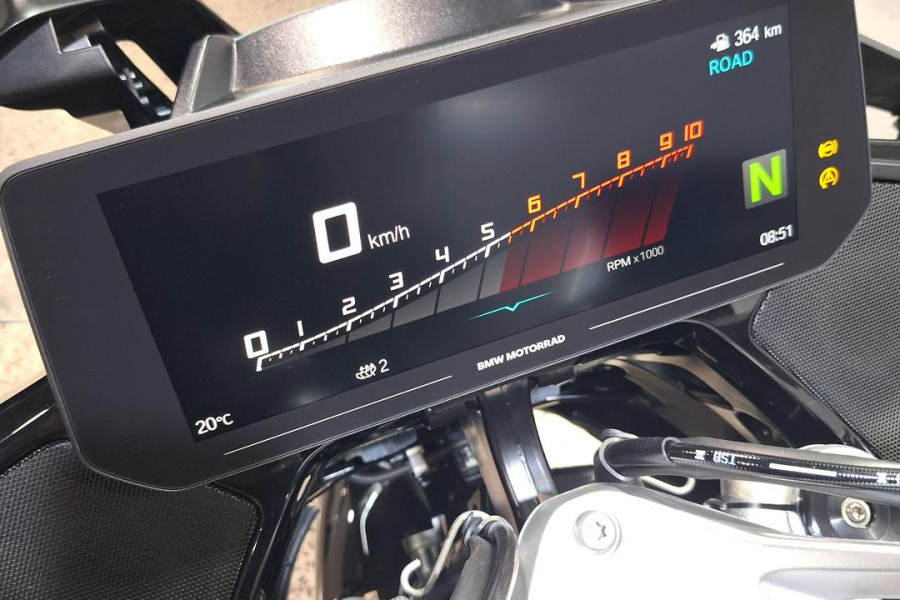 2026 BMW R 1300 RT Triple Black R 1300