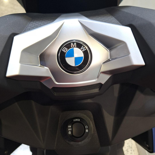 2025 BMW C 400 X ion C 400 image 10