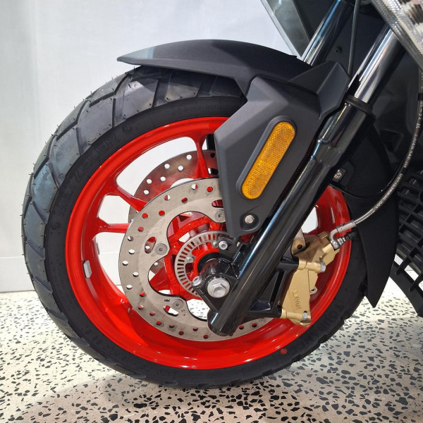 2025 BMW C 400 X ion C 400 image 24