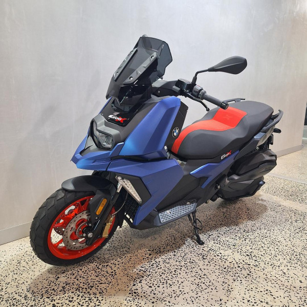 2025 BMW C 400 X ion C 400 image 4